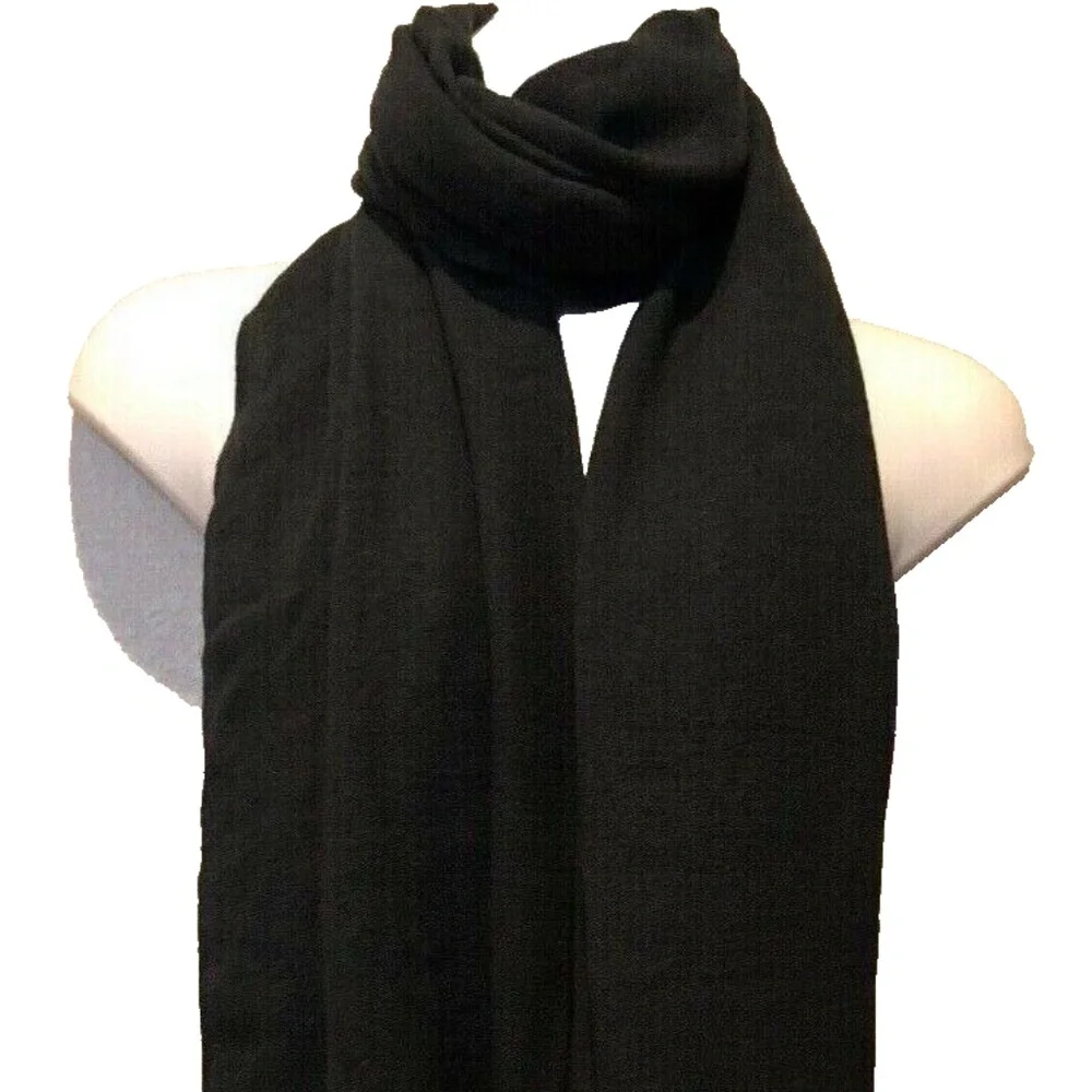 (NWT) Collection Eighteen XllX Black Oversized Eyelash Fringed Wrap/Scarf OS